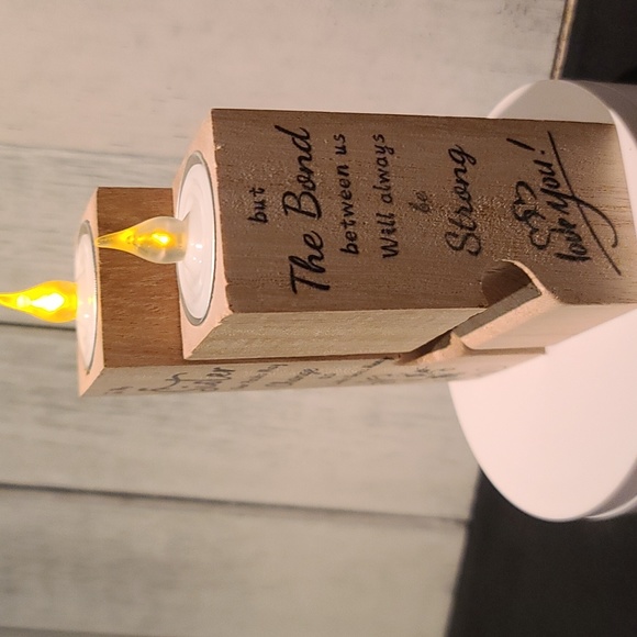 MY SISTER dual wooden pedestal tea Light candle holders NWT - Picture 4 of 7